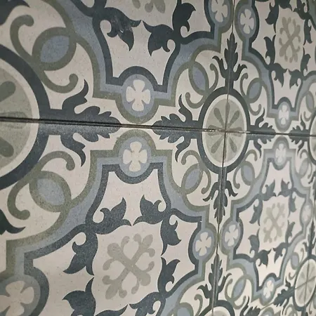 Lägenhet Dobairro At Merces Lisboa