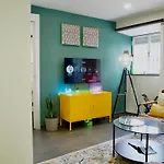 Chiado Local Artist W Parking & Ev Апартаменты Лиссабон