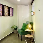 Apartament Chiado Local Artist W Parking & Ev