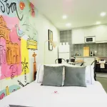 Апартаменты Chiado Local Artist W Parking & Ev