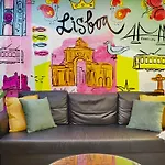 Chiado Local Artist W Parking & Ev Апартаменты
