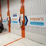 Chiado Local Artist W Parking & Ev Апартаменты