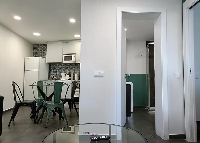 Dobairro At Merces Lisboa