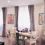 Apartment Chiado Local Artist W Parking & Ev Lissabon